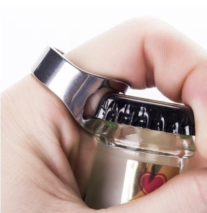 Rõngasavaja õlleavaja Köögitarvikud Kaasaskantav minirõngas õllepudeliavaja Roostevabast terasest sõrmerõnga kujuga pudeliavaja