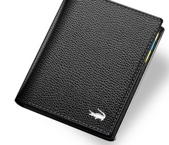 Kožni novčanik s otvorima za kreditne kartice