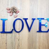 Litere acrilice albastre bricolaj 26 lumini alfabete de sine stătătoare în limba engleză.