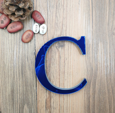 Litere acrilice albastre bricolaj 26 lumini alfabete de sine stătătoare în limba engleză.