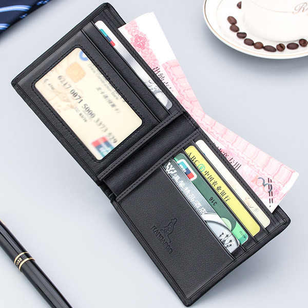 Portofel barbatesc din piele model nou de culoare negru si maro