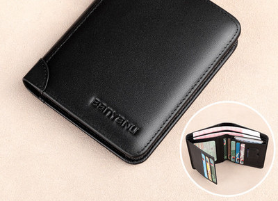 Ανδρικό πορτοφόλι με θήκη για χαρτονομίσματα και έγγραφα
