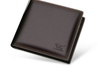Portofel barbatesc din piele ecologica cu compartimente pentru bancnote si carduri de credit