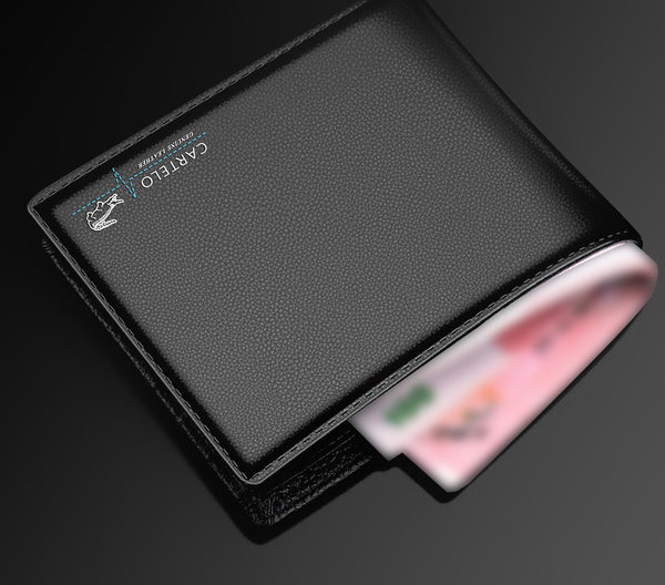 Portofel bărbătesc din piele cu inscripție