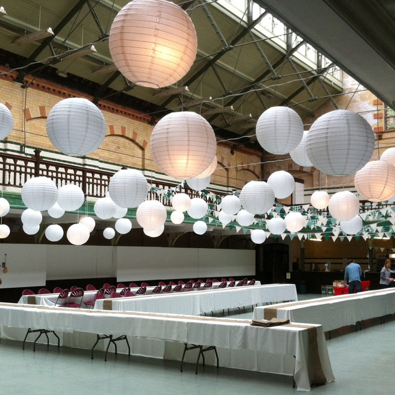 30 vnt./Lot 4``-12`` Mišraus dydžio kiniško popieriaus rutulinė lempa Kabantis baltas vestuvių dekoravimo popierinis žibintas Šviestuvo gaubtas vakarėlio dekoras