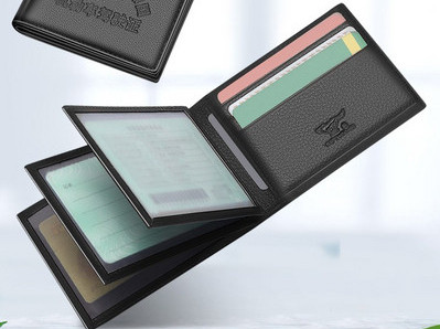 Portofel pentru bărbați cu sloturi pentru carduri