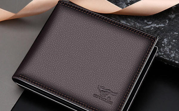 Portofel barbatesc - din piele ecologica