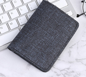 Ανδρικό υφασμάτινο πορτοφόλι με θήκες για τραπεζογραμμάτια και πιστωτικές κάρτες