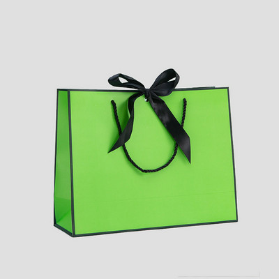 10 τμχ Μεγάλη λευκή χάρτινη τσάντα συσκευασίας Kraft Χαρτί τσάντα δώρου ενδυμάτων με λαβές Μικρή τσάντα αγορών από μαύρο χαρτί