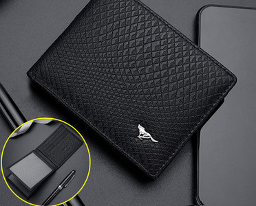 Muški moderni novčanik sa natpisom i metalnim elementom