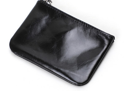 Portofel barbatesc din piele cu fermoar, potrivit si pentru chei