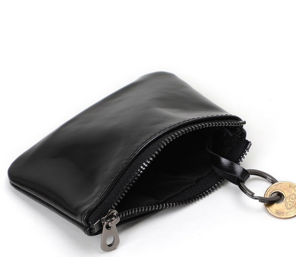 Portofel barbatesc din piele cu fermoar, potrivit si pentru chei