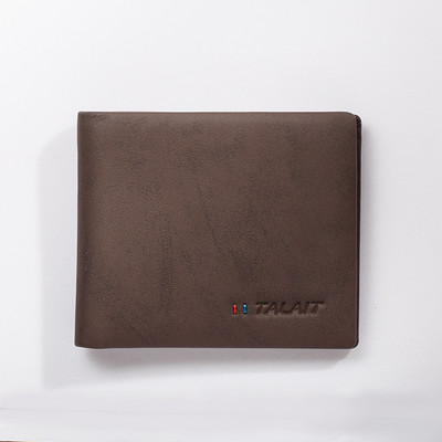 Novi model muškog novčanika sa pretincem za kartice