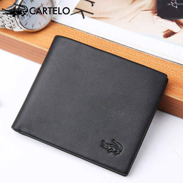 Must nahast rahakott meestele