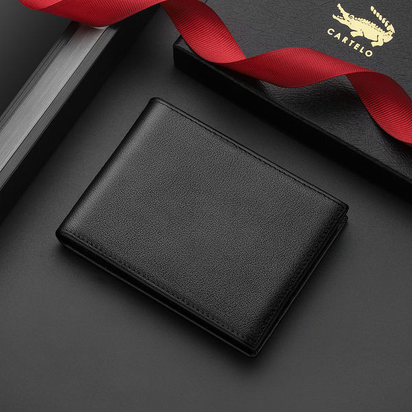 Uus mudel ökonahast meeste rahakott kaartide jaoks