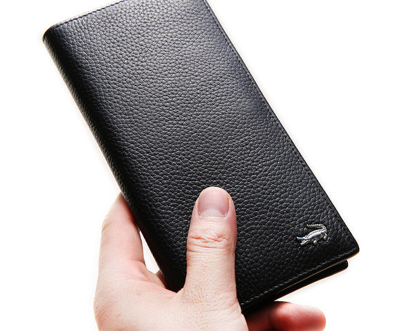 Έκο Δερμάτινο πορτοφόλι - με μεταλλικό στοιχείο