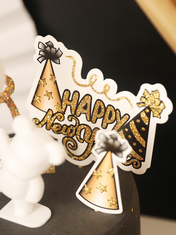 Must kuld 2022 aastavahetus koogi küpsetamine Dekoratsiooniõhupall Karu Interneti-kuulsus Uusaastapidu koogiääre kaunistus