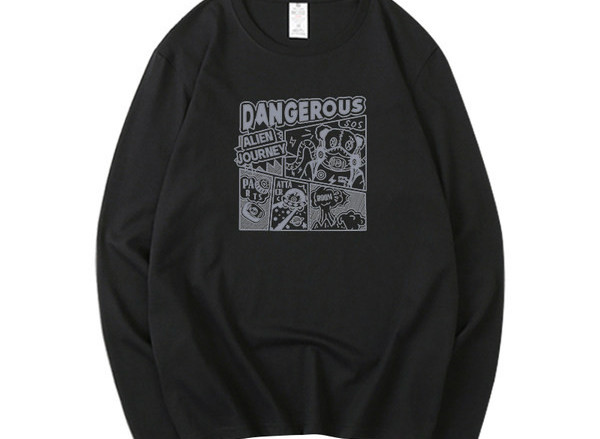 Férfi blúz felirattal és applikációval