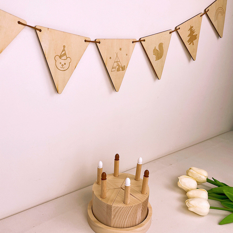 INS Põhjamaade puidust kolmnurga lipp, seinale riputatav vanik Beebi sünnipäevapeo bänner Lastetoa sisekujundus fotorekvisiidid