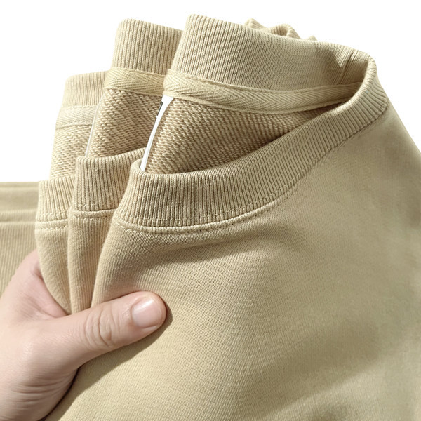 Ümara kaelusega vabaaja meeste pluus - mitut värvi