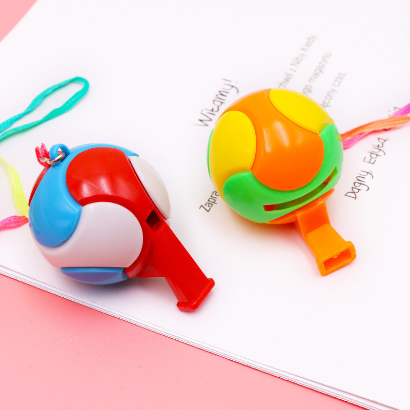 3 vnt./pak. Spalvingas plastikinis švilpukas, vaikiškas žaislinis ragas, futbolo rungtynės, paimkite virvę, švilpukas, sporto reikmenys lauke, pagalbos skambutis