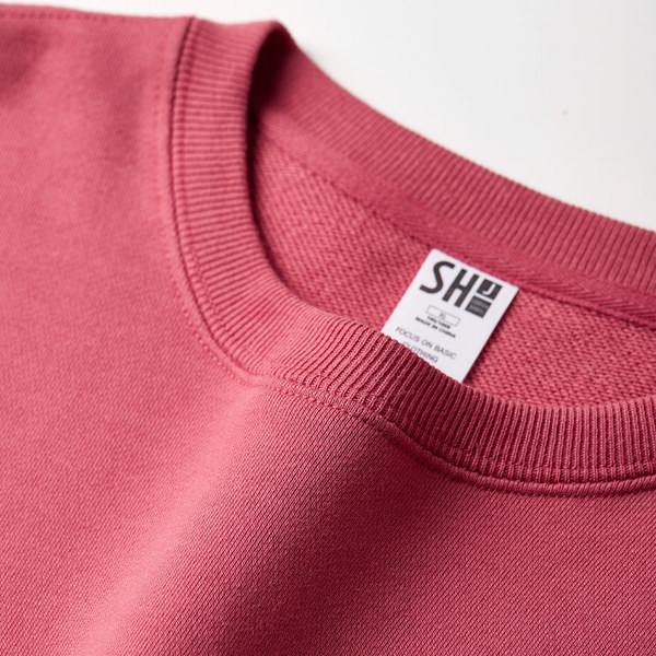 Vaba ühevärviline pikkade varrukatega ümarkaelusega pluus meestele