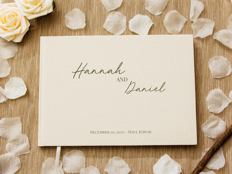 Suasmeninta vestuvių svečių knyga, vestuvių svečių knyga arba sužadėtuvių vakarėlio pasirašymo knyga, pasirašymo knyga vestuvėms