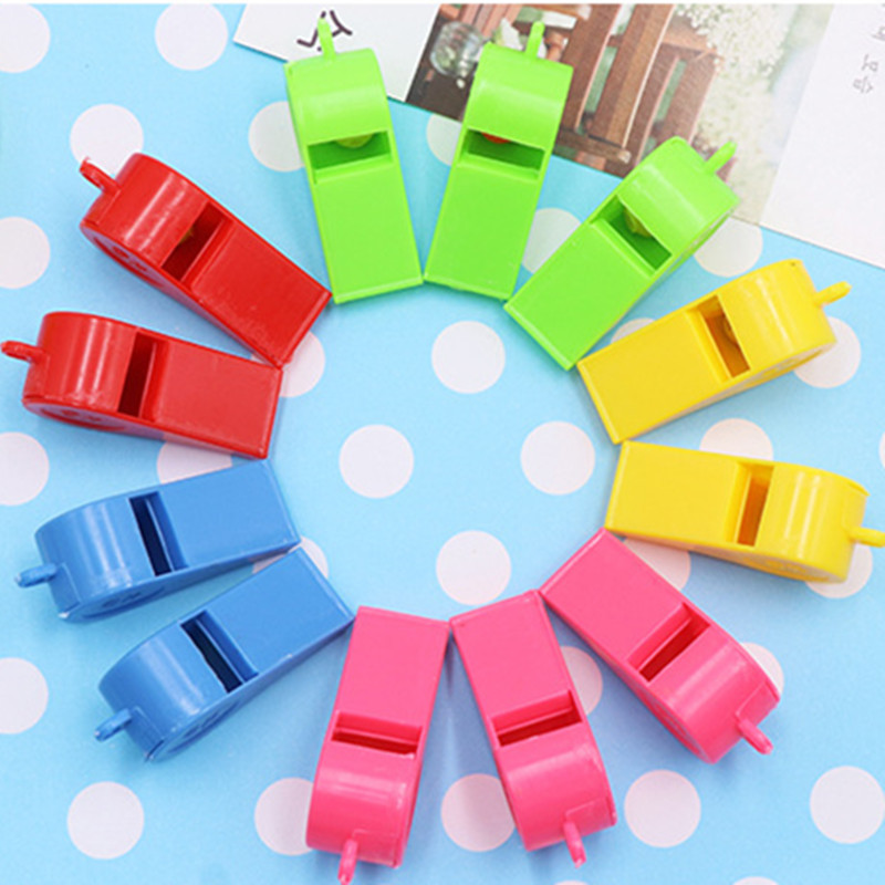 10 gab/iepakojumā bērnu rotaļlietu trompete sporta preces krāsainas plastmasas svilpes balsta sacensību tiesneša svilpe ārā, lai saņemtu palīdzību