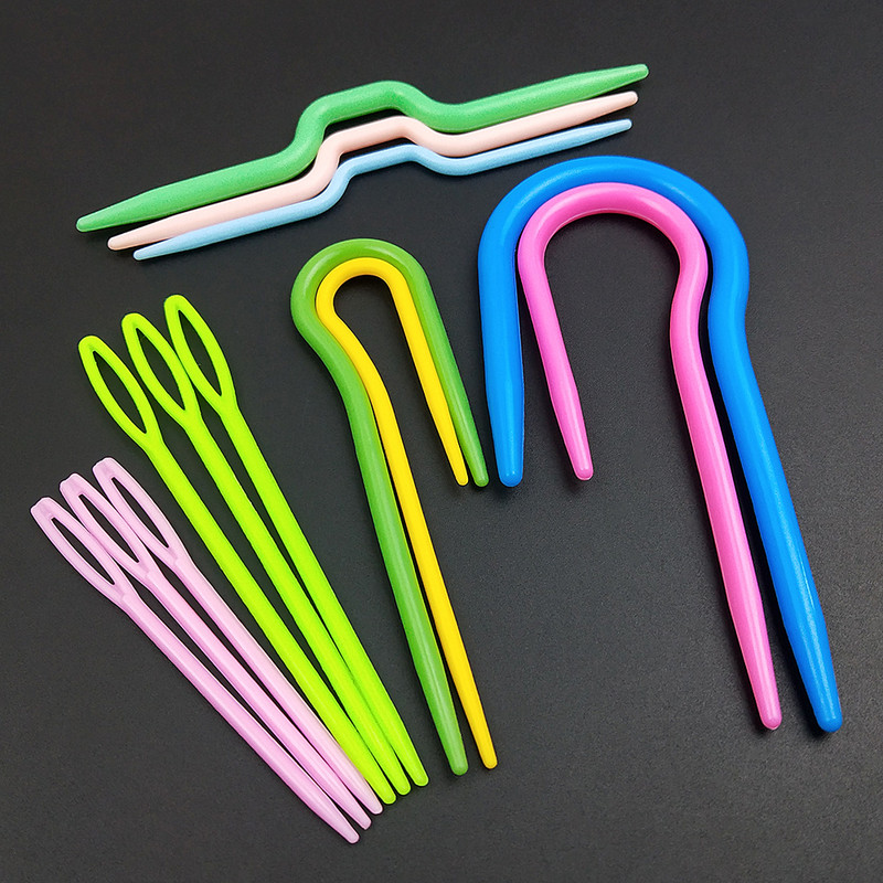 Nauji plastikiniai lenkti nerti U formos didelių akių adatų kabliukai susukami audimo virbalai „pasidaryk pats“ megztinio šaliko siuvimo įrankiai