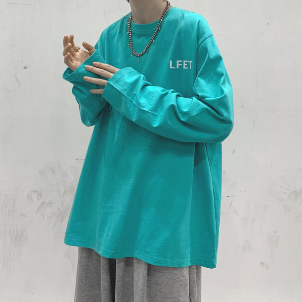 Široka muška bluza s uzorkom O izreza