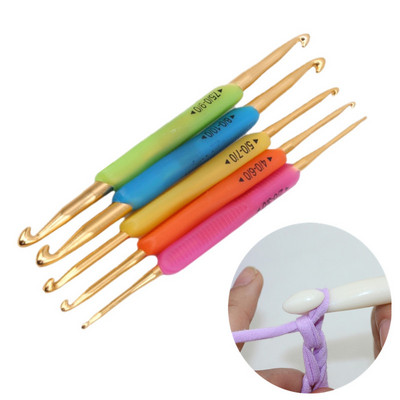 5PCS/Set Robna marka Silikonska ručka Zlatna dvostruka aluminijska heklana kuka Pletene igle za heklanje Brijač nasumičnih boja Alati za šivanje