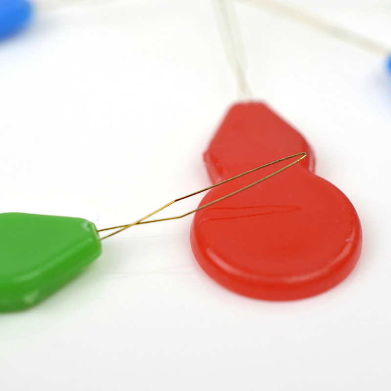 10/50 tk/komplekt Käsiõmblusõmblustraat Nõel Keermepea Keermejuhik tööriist Näputöö DIY käsitöötööriist Värv Juhuslik