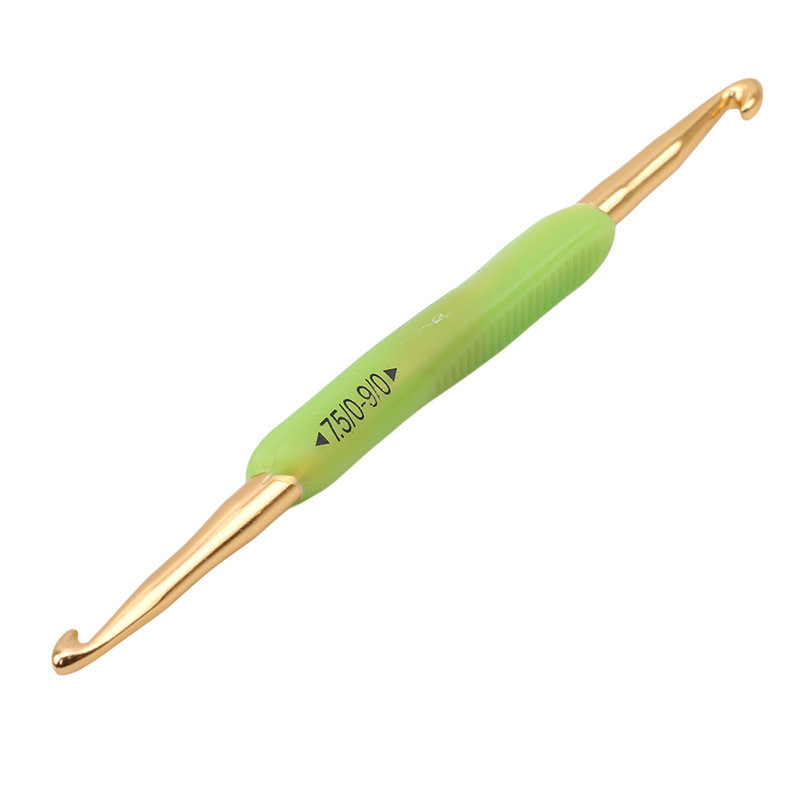 5vnt. Spalvoti plastikiniai nėrimo kabliukai, silikoninė rankena Auksinė dviguba aliuminio mezgimo adatos „pasidaryk pats“ mezgimo įrankių nėrimo kabliukų rinkinys