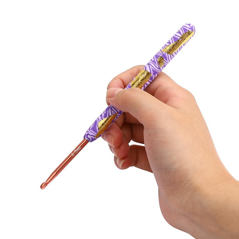 8-10 vnt spalvinga minkšta plastikinė rankena aliuminio oksido nėrimo kabliukai mezgimo adatų rinkinys nėrimo pynimui siuvimo adatų įrankis