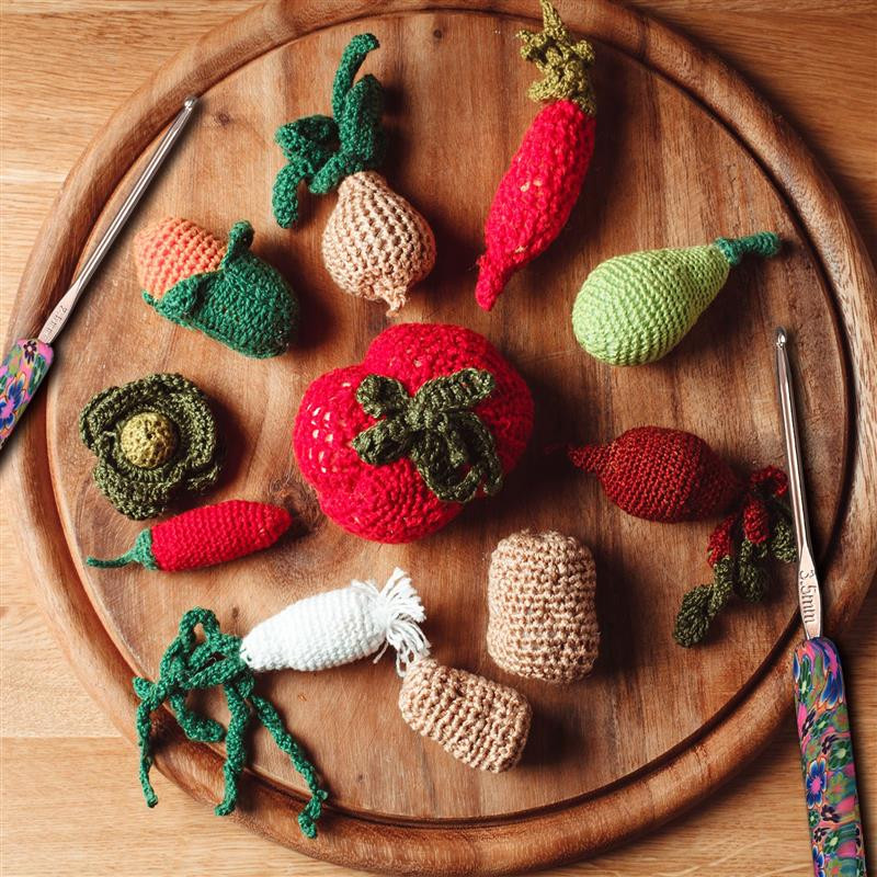 8/9tk värviline keraamiline käepide alumiiniumoksiidist heegelnõelad kudumisvardade komplekt Õmblusheegelnõelad kudumise õmblusnõelte jaoks Käsitsi valmistatud tööriist