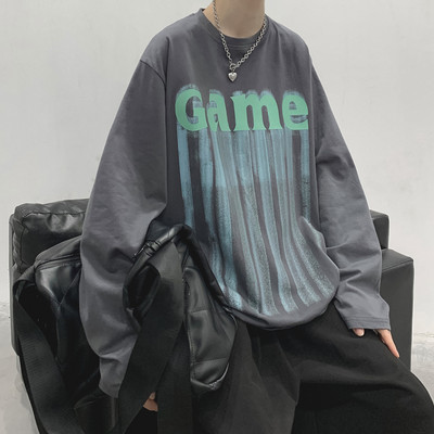 Laia mudeli meeste pluus kirja ja ovaalse kaelusega