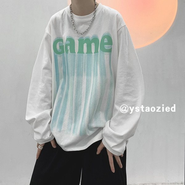 Laia mudeli meeste pluus kirja ja ovaalse kaelusega