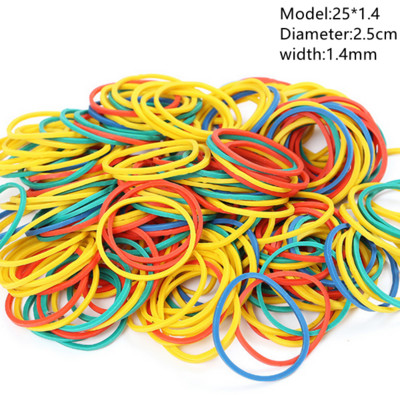 100 vnt. Įvairių dydžių elastinės guminės juostos, lipnios medžiagos Tvirtinimo juostos elastinės juostos Biuro mokiniams Mokyklinės kanceliarinės prekės
