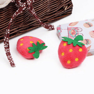 Maasikakujuline käsitsi nõela sisestamise tööriistad Risttihvti padjahoidja Õmblustööd koos magnetiga DIY tarvikud