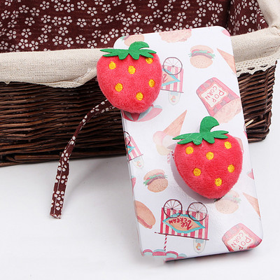 Strawberry Shape Manual Needle Insert Tools Cross Pin Cushion Holder Sewing Craft With Magnet DIY Accessories