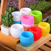1 buc 7*7 cm Mini Plantă din plastic din rășină Pp Ghiveci de flori colorate Mini plantă în ghiveci Decorare ghiveci de flori Decor de birou