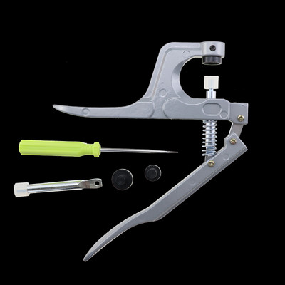 Daudzfunkcionālas spraudītes un 3 veidu nomaināmo knaibles, T3/T5/T8 plastmasas pogas apģērbu šūšanai un amatniecībai