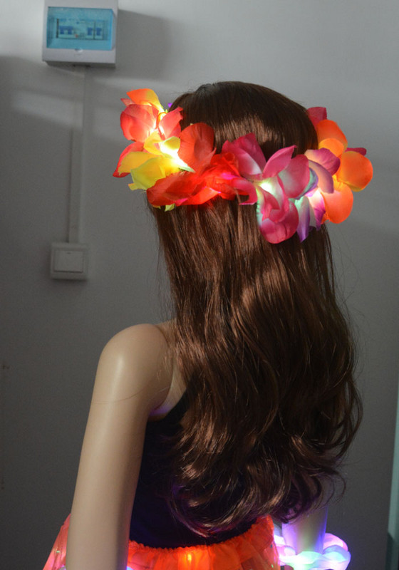 1vnt. Moterų, mergaičių LED Havajai Havajų Lei galvos juosta Švyti Gėlių vainikas Gimtadienio vestuvių vakarėlio festivalis Kalėdos