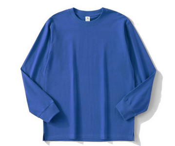 Νέο μοντέλο ανδρικής μπλούζας με οβάλ λαιμόκοψη κατάλληλη για την καθημερινότητα