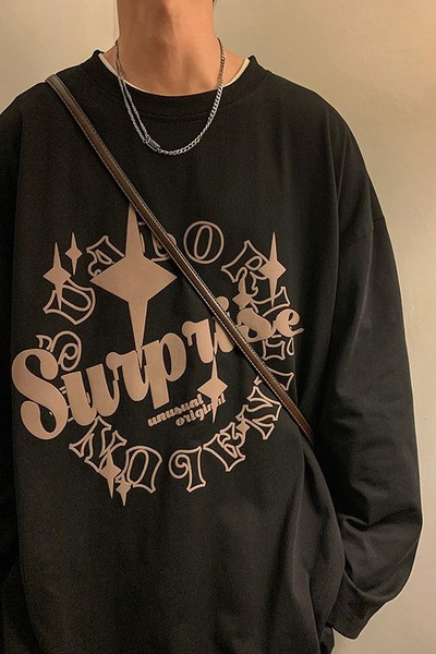 Ανδρική ρετρό μακρυμάνικη μπλούζα με γράμματα