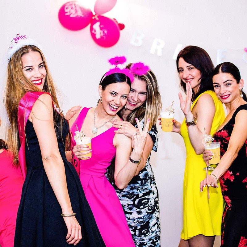 Komandos nuotakos puodeliai Vestuvių vakarėlio plastikiniai puodeliai Rose Gold Komandos nuotakos gėrimo puodeliai Mergvakario mergvakario dekoro reikmenys