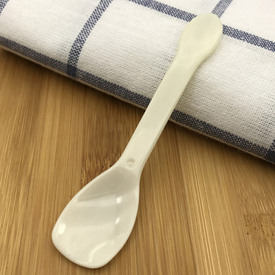 50 kom. Plastične žlice Žlice za desert Jednokratni kuhinjski pribor Puding za torte Alat za sladoled Kuhinjske potrepštine za bankete Restoran