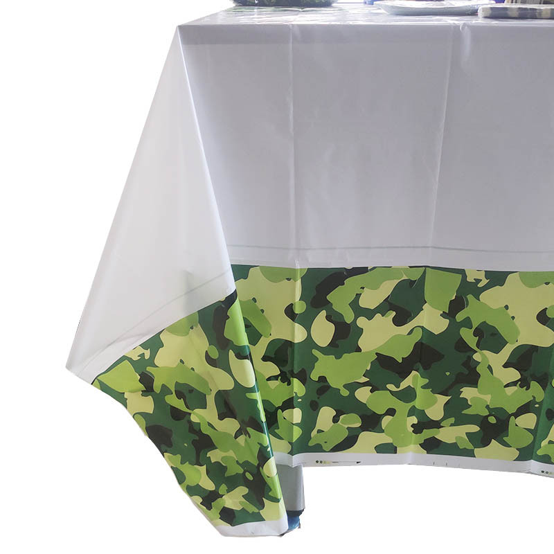 „Camo“ vakarėlio stalo reikmenys Popieriniai lėkštės Puodeliai Servetėlės Kariškio gimtadienio dekoras Reklamjuostė Kamufliažas Latekso Balionai Kariuomenės tortų viršus