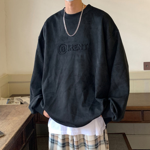 Laia mudeliga meeste ovaalse kaelusega pluus