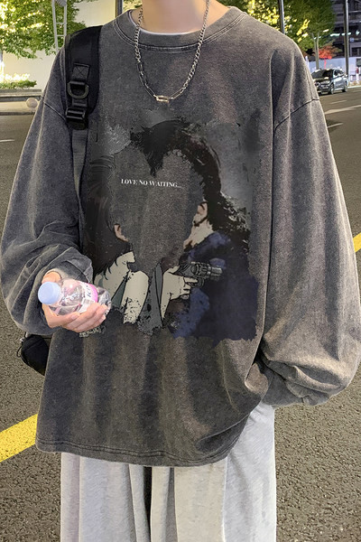 Široki model muške bluze s dugim rukavima i šarenim printom